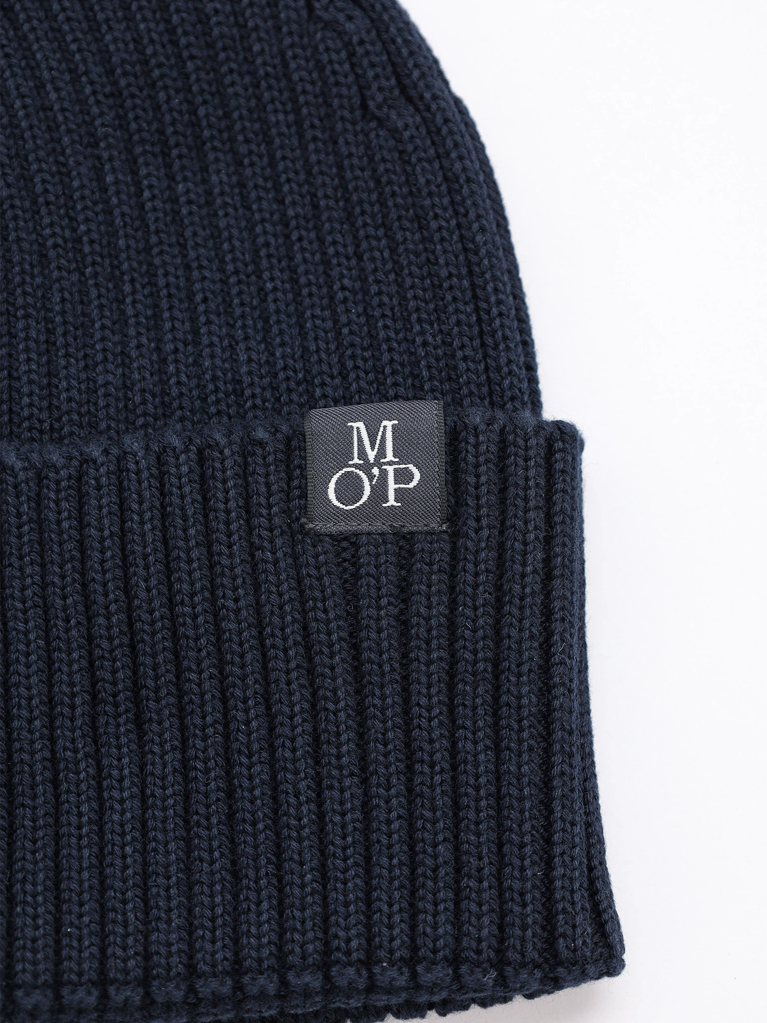 Шапка-бини темно-синего цвета с отворотом из хлопка